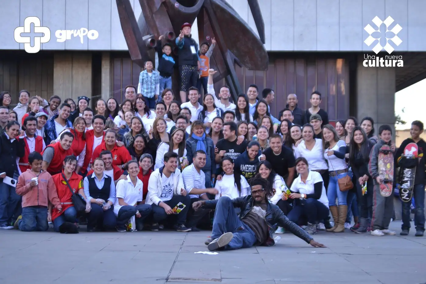 Grupo participante de Street Store 2014