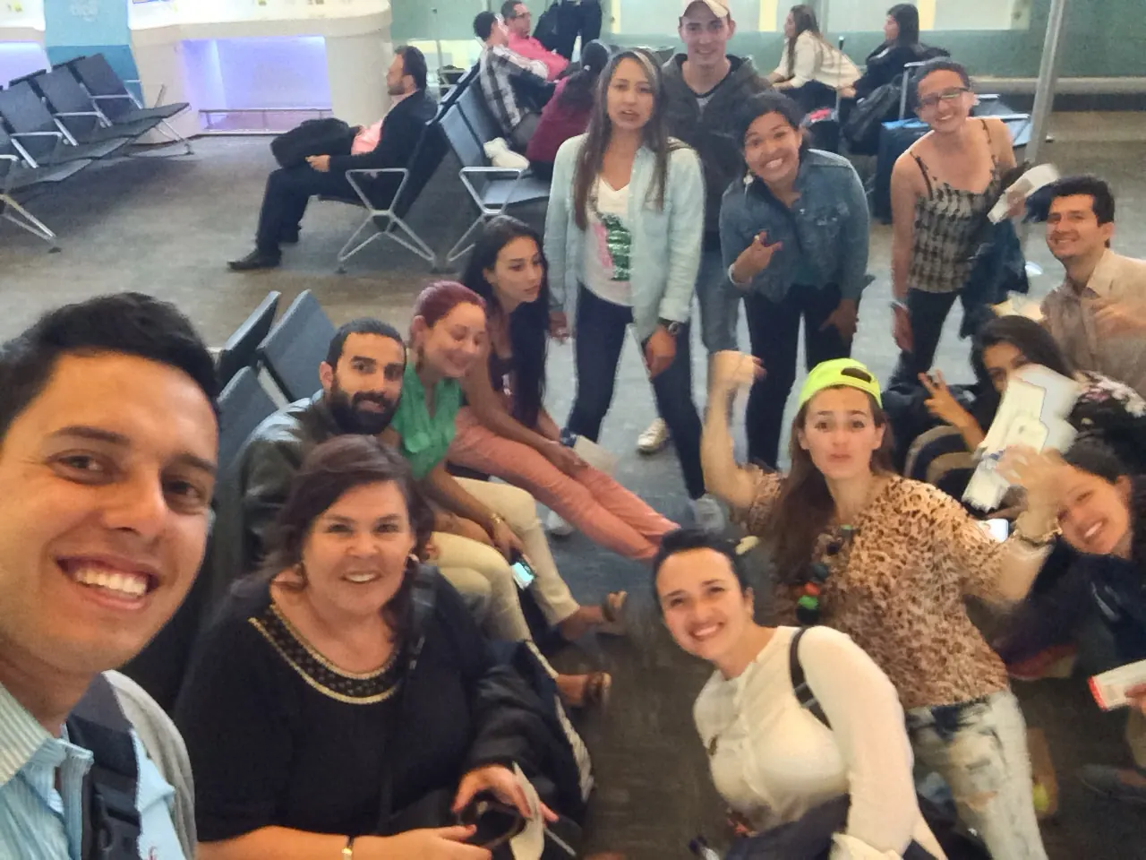 Grupo reunido durante la llegada