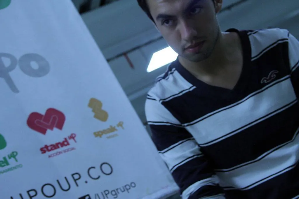 Material de grupo UP durante el lanzamiento